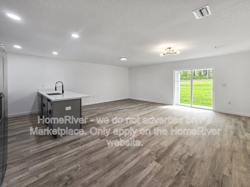 Apply Now! 6851 SE 23RD AVE property image