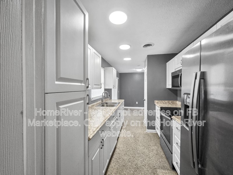 Move In Ready! - 1853 Baylor Ct Cocoa, FL 32922 property image