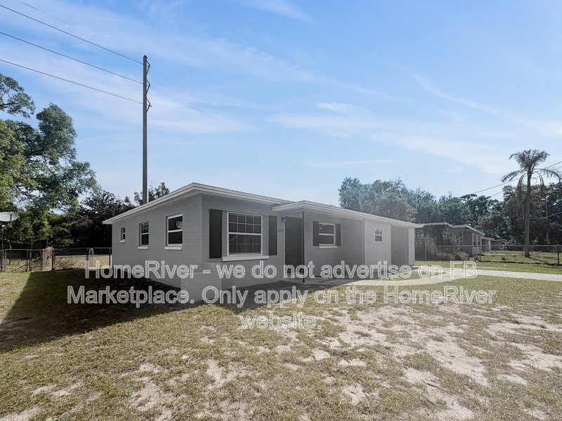 Available Now! Amazing 3 bed 2 bath home! property image