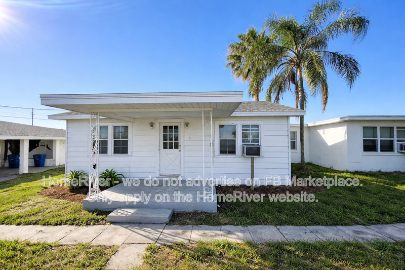 Move in ready - 3 bedroom  home with fenced yard property image