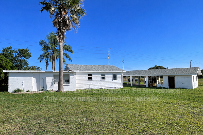 Move in ready - 3 bedroom  home with fenced yard property image