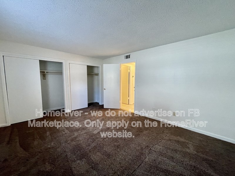 GREAT LOCATION - WATER INCLUDED - SECTION 8 ACCEPTED property image