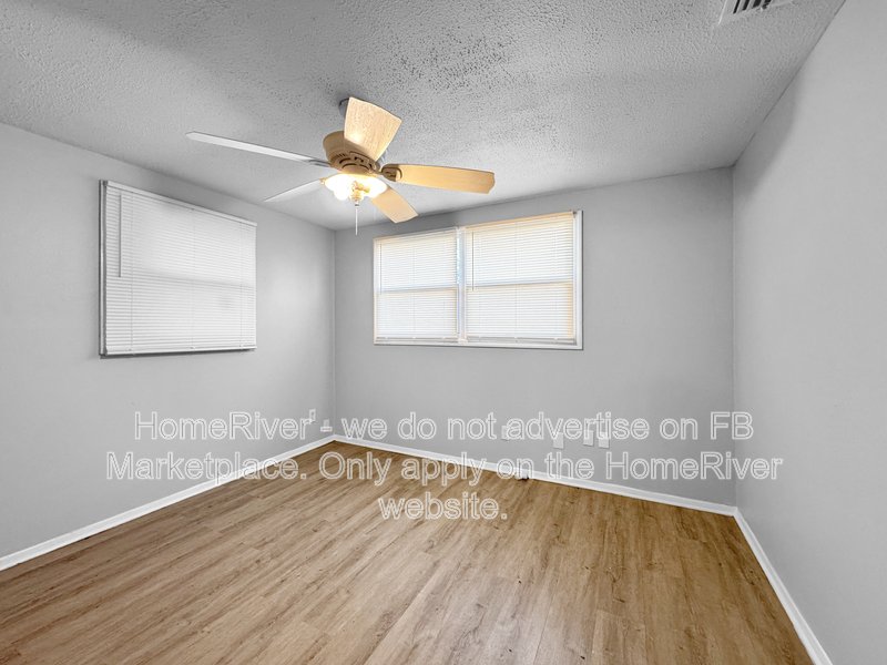 Available Now! Amazing 3 bed 1 bath home! property image