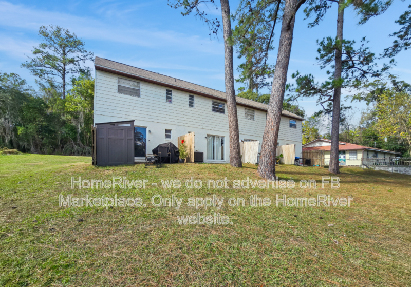 Updated Pet-Friendly 2BR Loft Unit in Belleview | Section 8 Welcome property image