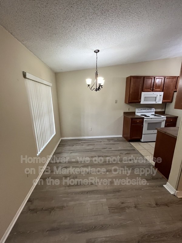 Apply Now!!! 3059 AUTUMN CT property image