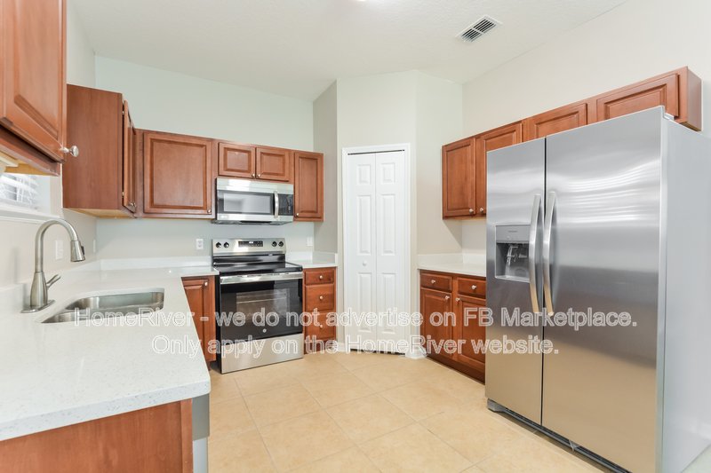 Coming Soon| 4 Beds | Pets Welcome| Enclosed Lanai| 2 Car Garage property image