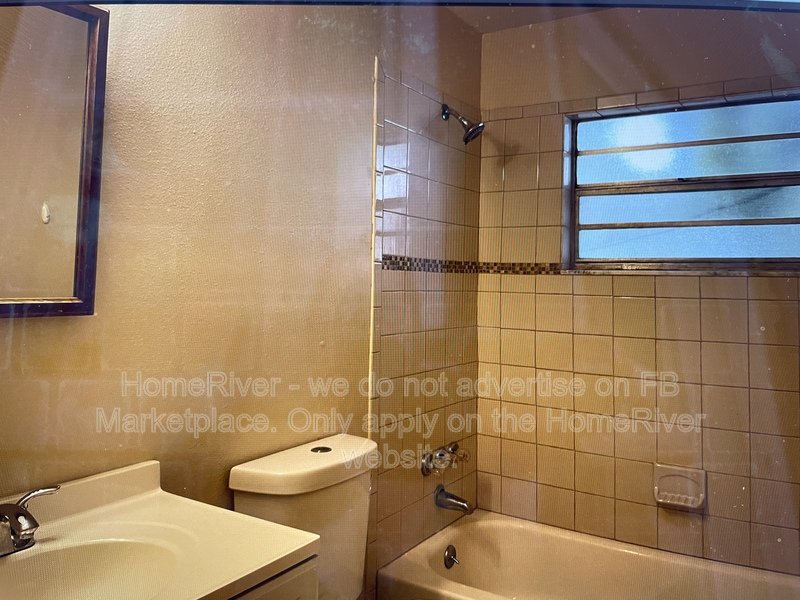 Apply Now!!! 1111 TUSKEGEE ST UNIT A LEESBURG FL 34748 property image