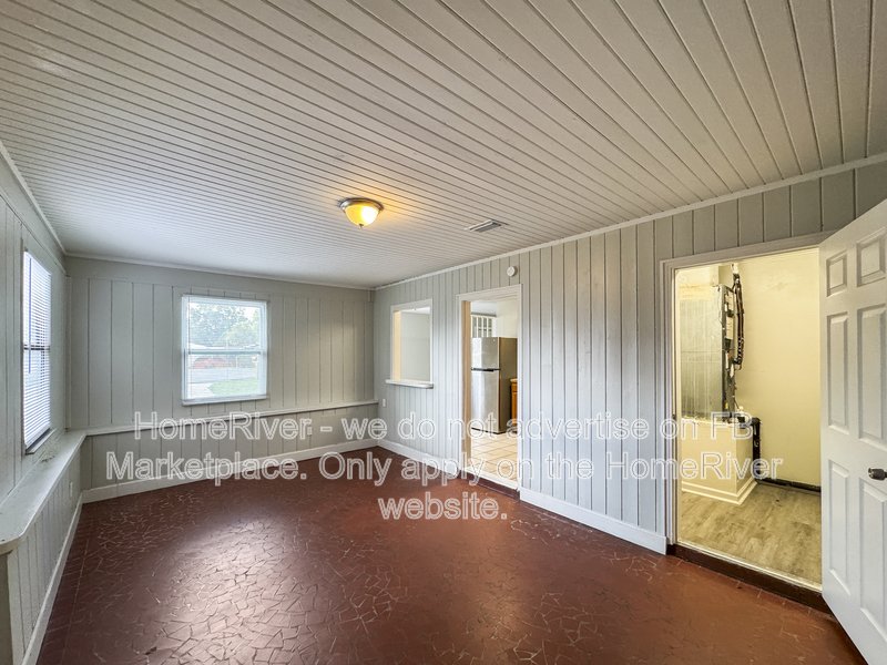 3506 Walter Ct: Pets Welcome | Available Now property image