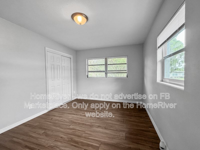 Available Now| Pets Welcome | 3 Beds| Covered Carport property image
