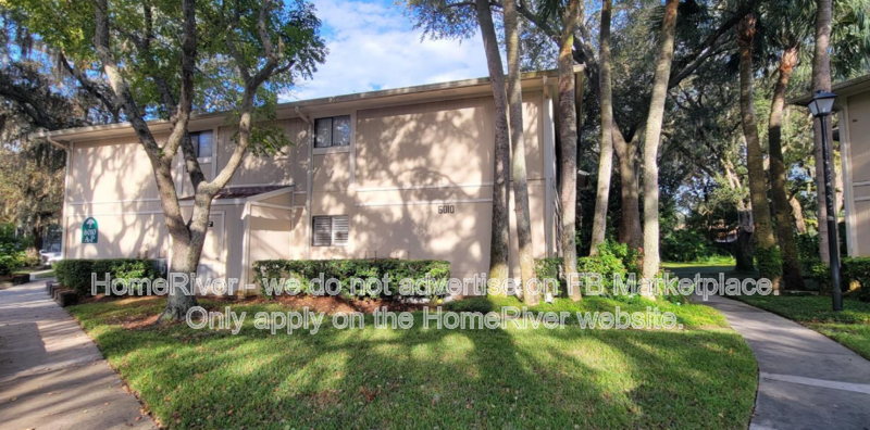 2 bed, 2 bath 2nd floor condo with screened porch and washer &amp; dryer property image