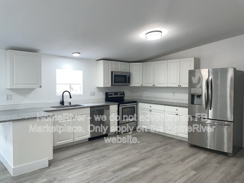 Apply Now !!! 7180 SW 19TH PL, property image