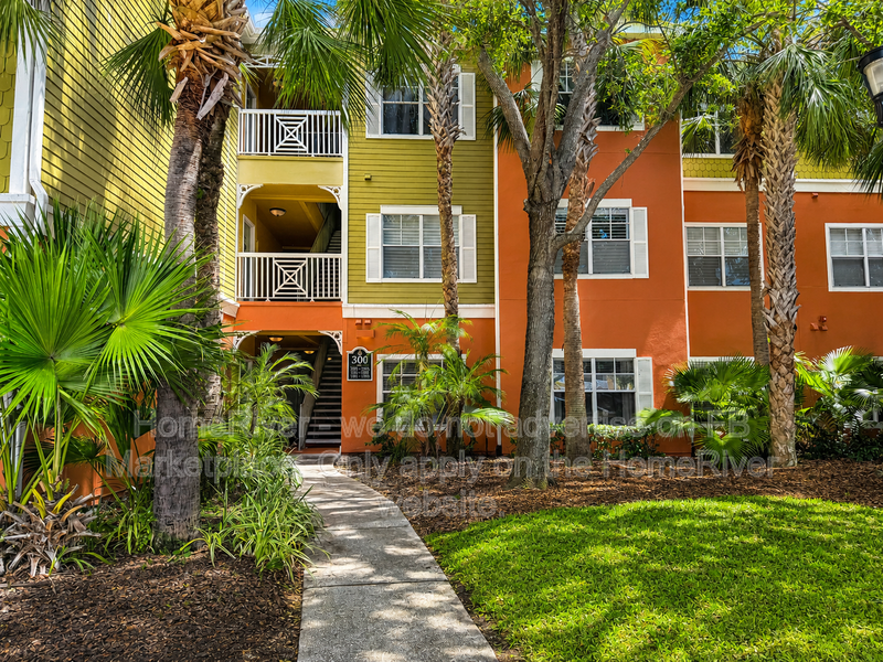2 bedroom pet-friendly condo with washer and dryer with fitness center property image