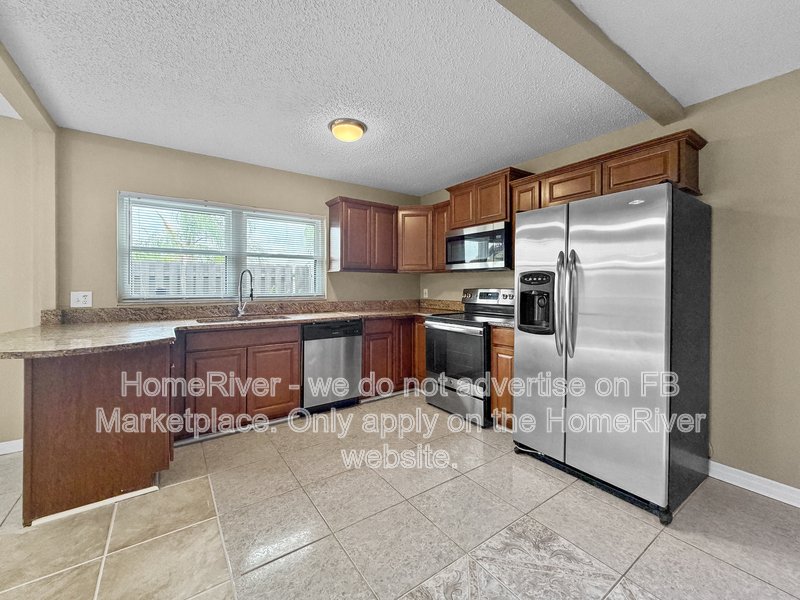 FULLY RENOVATED TOWNHOME  MOVE-IN READY MAY 1ST! property image