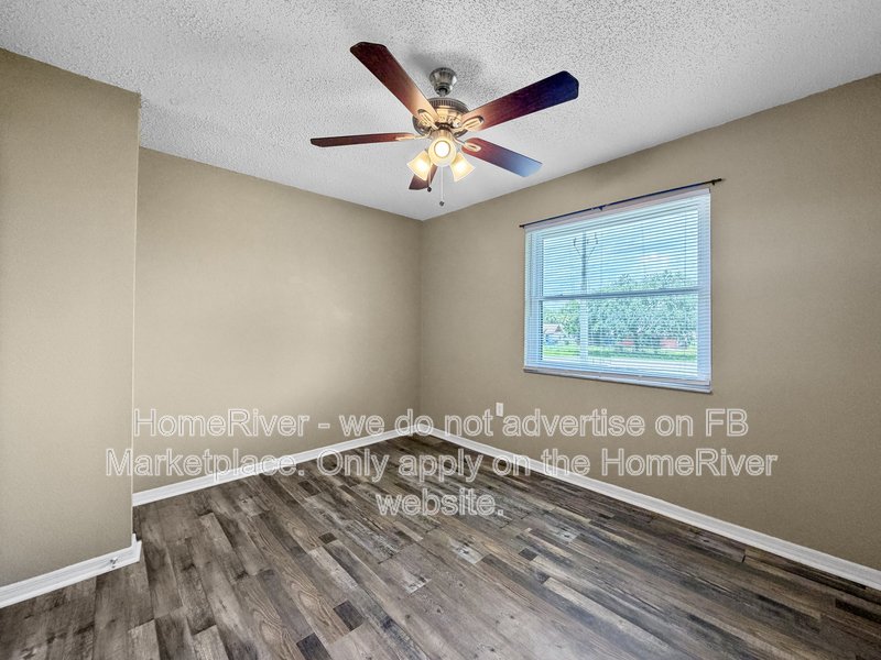 FULLY RENOVATED TOWNHOME  MOVE-IN READY MAY 1ST! property image