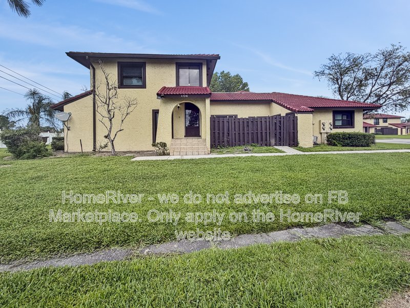 FULLY RENOVATED TOWNHOME  MOVE-IN READY MAY 1ST! property image