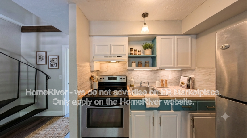 Updated Pet-Friendly 2BR Loft Unit in Belleview | Section 8 Welcome property image