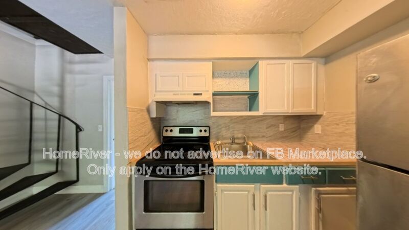 Updated Pet-Friendly 2BR Loft Unit in Belleview | Section 8 Welcome property image