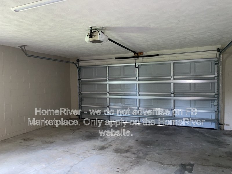 Apply Now !!! 4021 NE 6TH CT, property image
