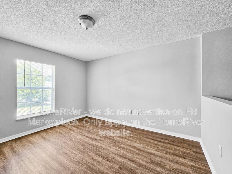 Spacious 4BR Home with Office, Loft &amp;amp;amp;amp;amp;amp;amp;amp;amp; Huge Backyard ? No Car property image
