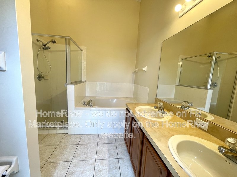 Pet Friendly | Attached Garage | Fenced Yard | Covered Lanai property image