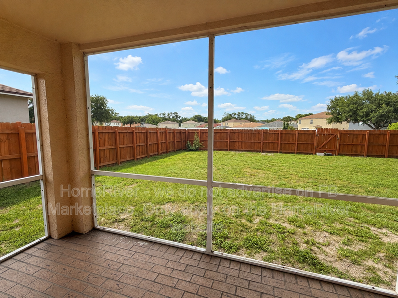 Pet Friendly | Attached Garage | Fenced Yard | Covered Lanai property image