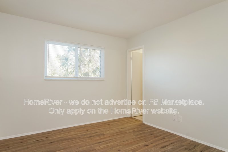 Coming Soon | Pets Welcome | 4 beds | Screened in Lanai property image