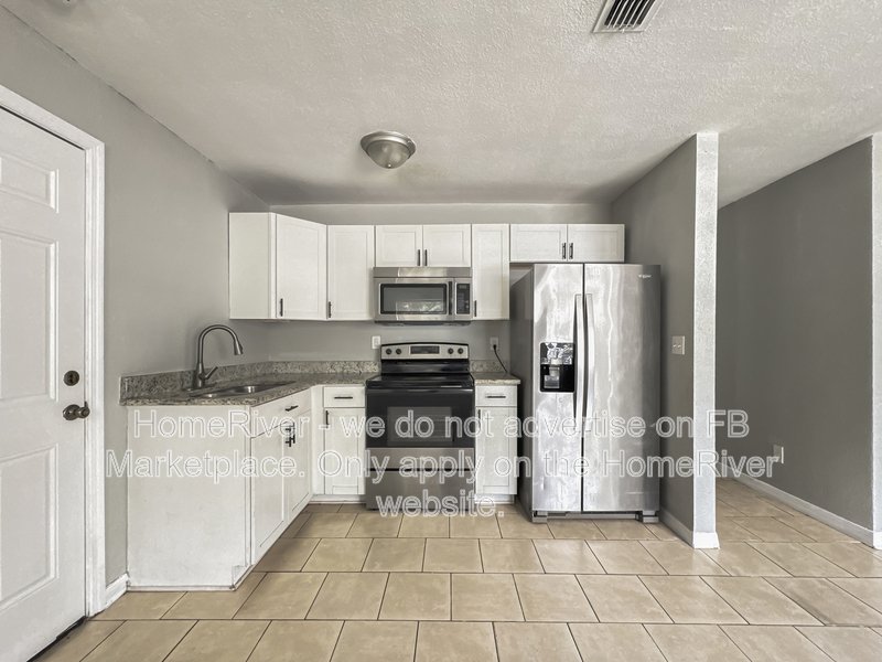 Available Now| 3 Beds | Pets Welcome property image