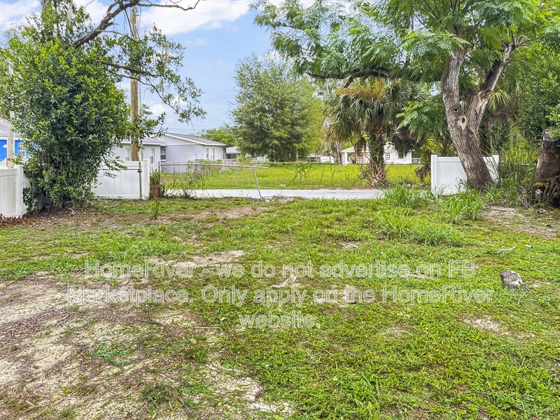Available Now| 3 Beds | Pets Welcome property image