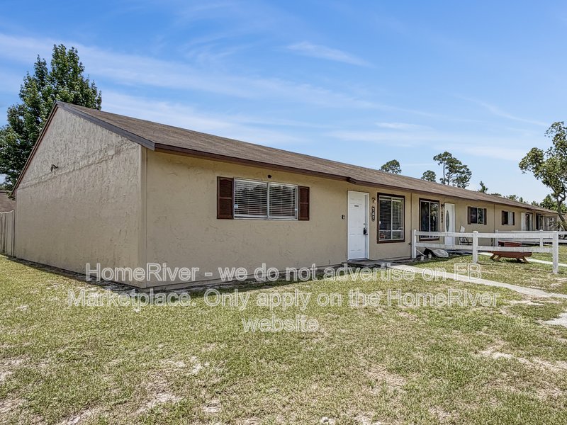 APPLY NOW!!! 741 W ROSEWOOD LN property image