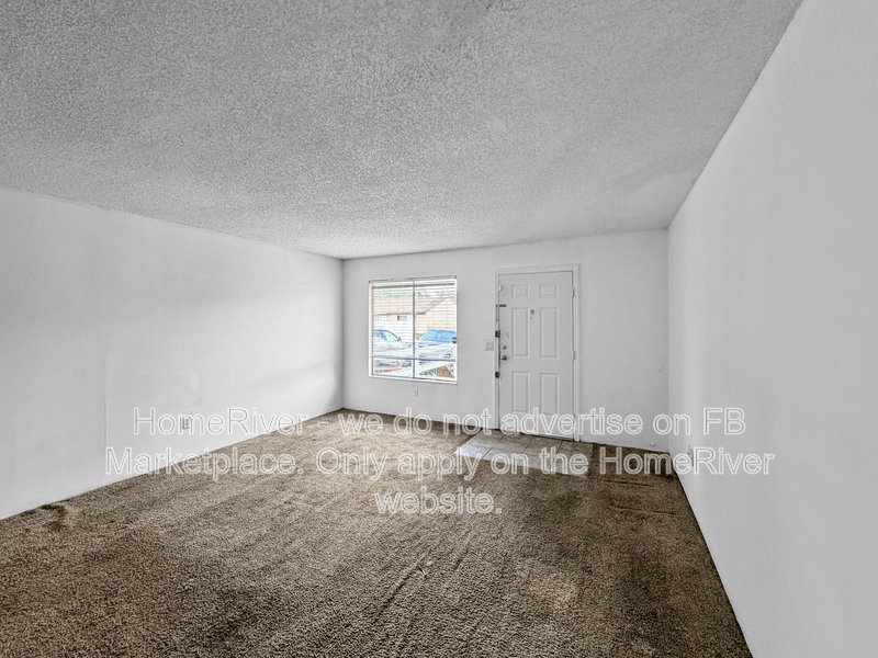 APPLY NOW!!! 741 W ROSEWOOD LN property image