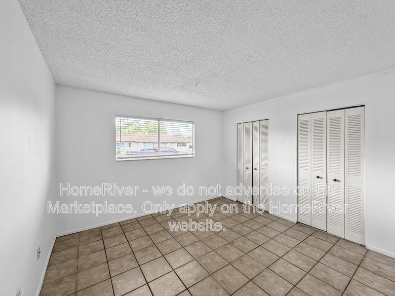 APPLY NOW!!! 741 W ROSEWOOD LN property image