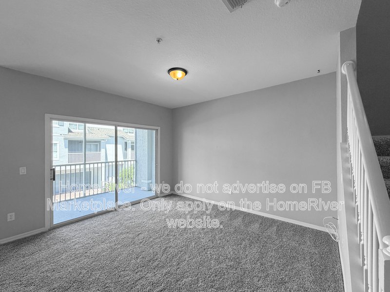 Guard Gated Community!!! 2532 Grand Central Pkwy Apt 4-16 property image
