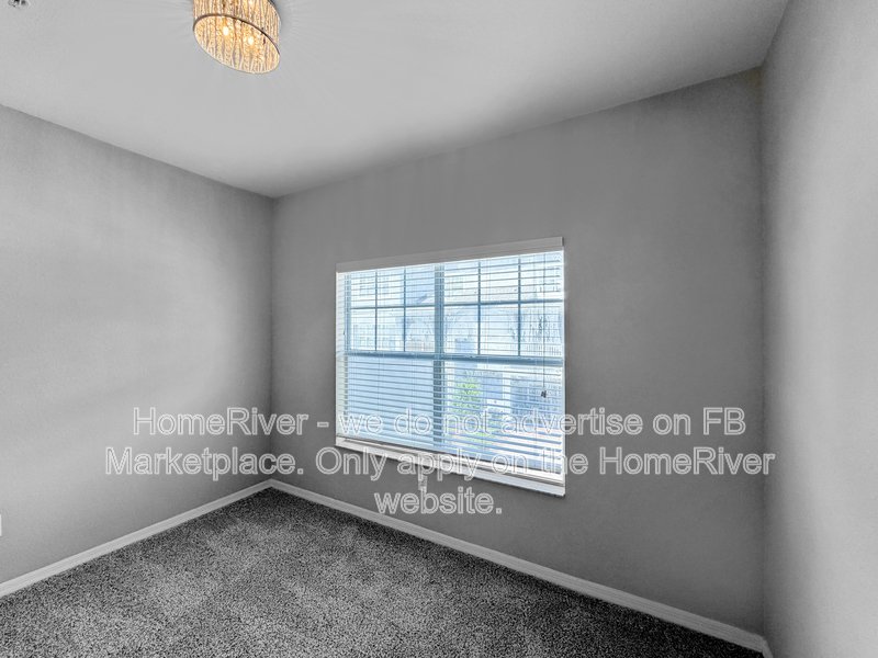 Guard Gated Community!!! 2532 Grand Central Pkwy Apt 4-16 property image