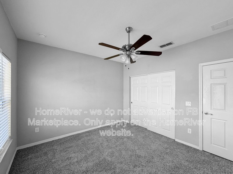 Guard Gated Community!!! 2532 Grand Central Pkwy Apt 4-16 property image