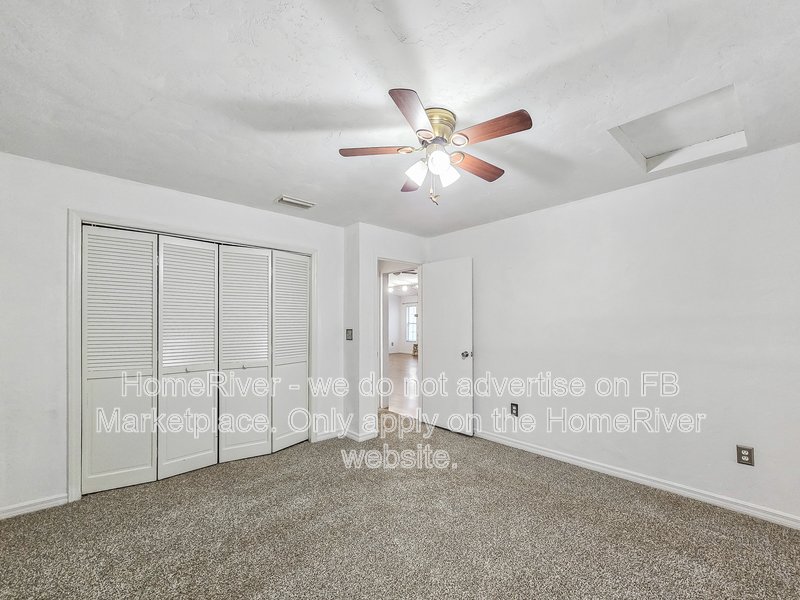 Apply Today!!! 4325 NE 3RD CT, property image