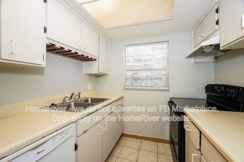 Coming Soon | Pet Friendly | Fridge Included property image