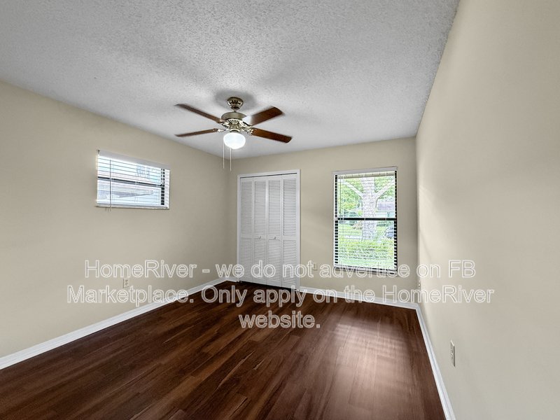 8163 Village Green Rd Orlando, FL 32818 property image