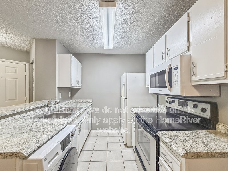 Gated Pool Fitness Community 2561 GRASSY POINT DR UNIT 109, LAKE MARY property image