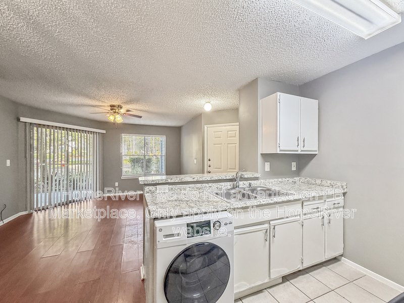 Gated Pool Fitness Community 2561 GRASSY POINT DR UNIT 109, LAKE MARY property image