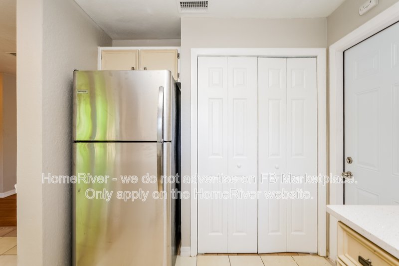 Available Now | Pets Welcome | Attached Garage property image