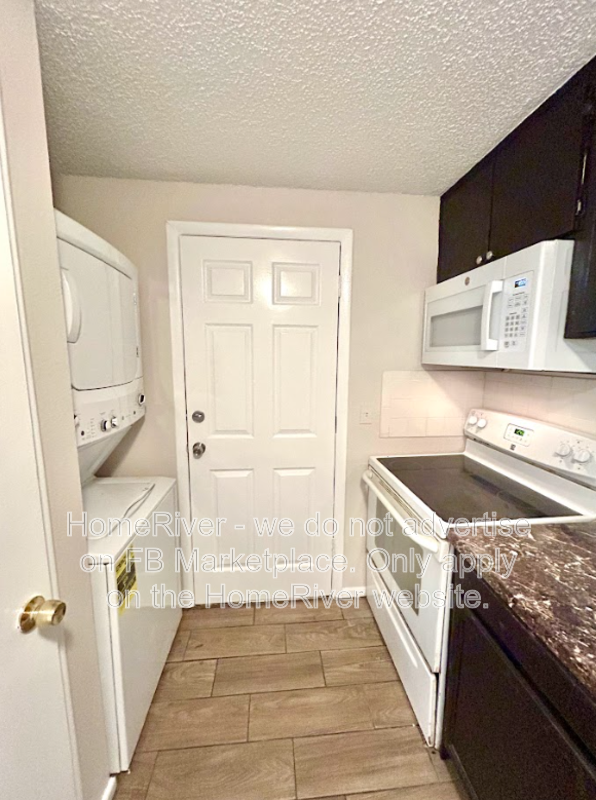 $200 off First Month&amp;amp;amp;amp;#39;s Rent- 1207 E 108th Ave #A property image