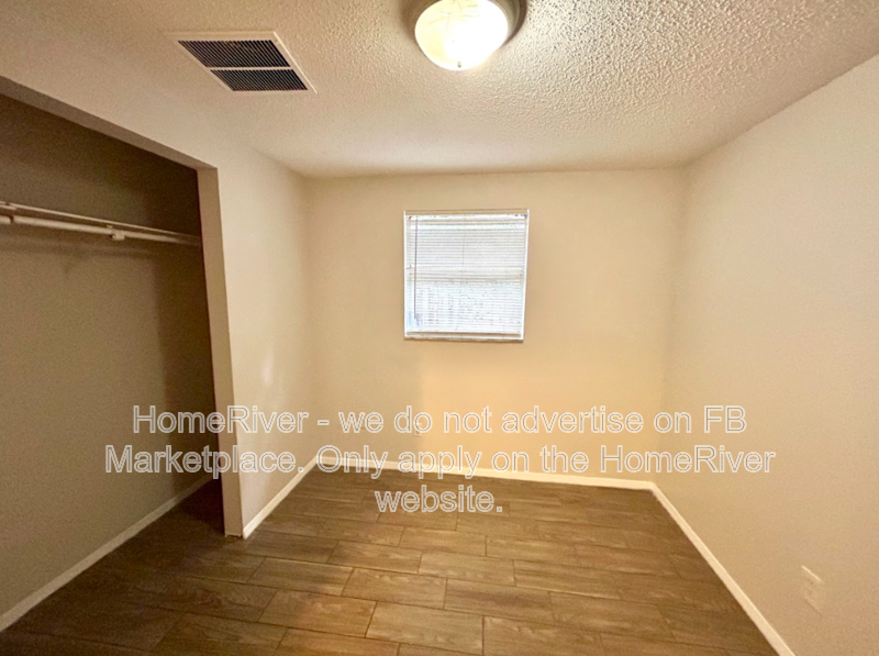 $200 off First Month&amp;amp;amp;amp;#39;s Rent- 1207 E 108th Ave #A property image