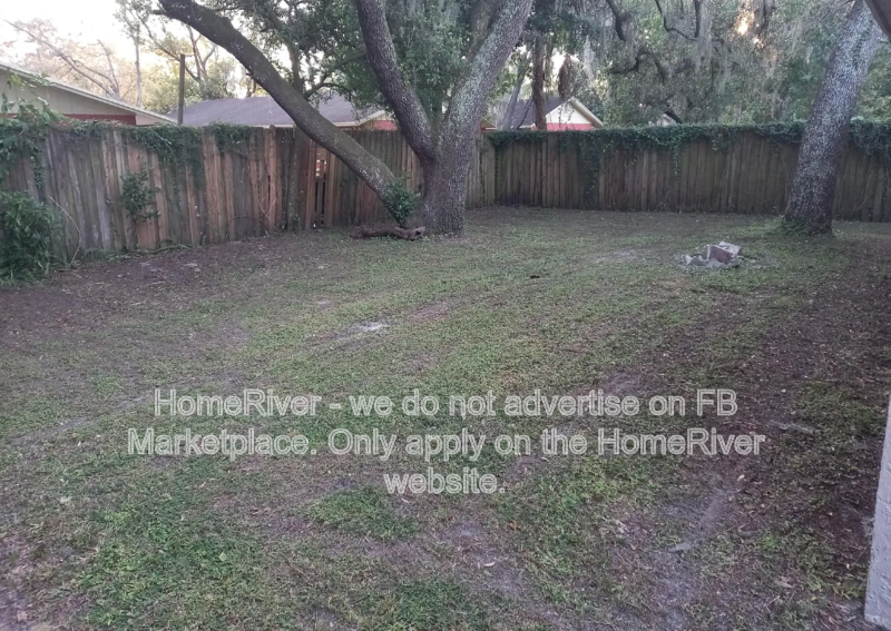 $200 off First Month&amp;amp;amp;amp;#39;s Rent- 1207 E 108th Ave #A property image