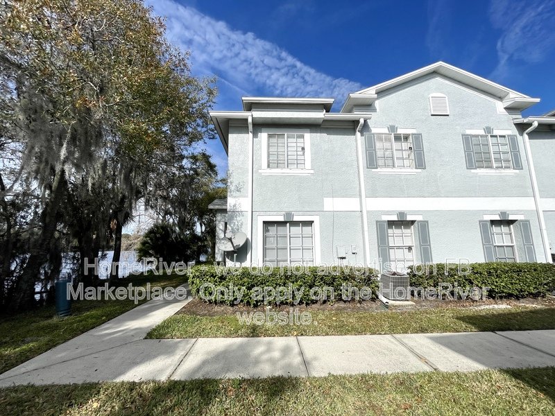 Water front &amp;amp;amp;amp; Gated Community 7344 E Bank Dr Tampa, FL 33617 property image