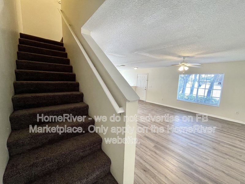 Water front &amp;amp;amp;amp; Gated Community 7344 E Bank Dr Tampa, FL 33617 property image