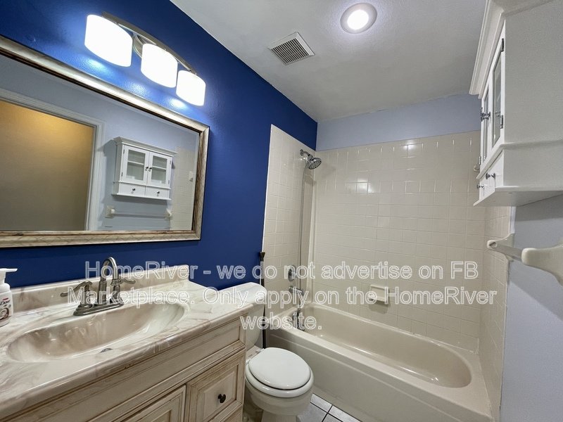 Now Available - 10110 Cedar Dune Dr, Tampa property image