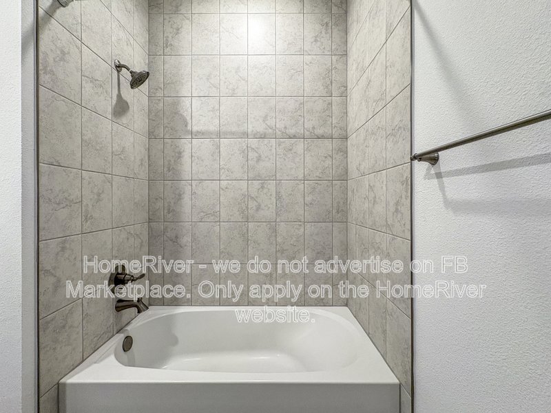 CHECK THIS ONE OUT! 5842 SW 76TH CT property image