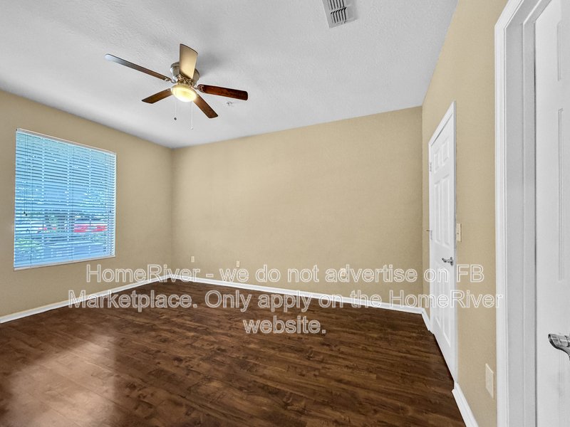 Available NOW! 8775 Sartori St Apt 109 property image