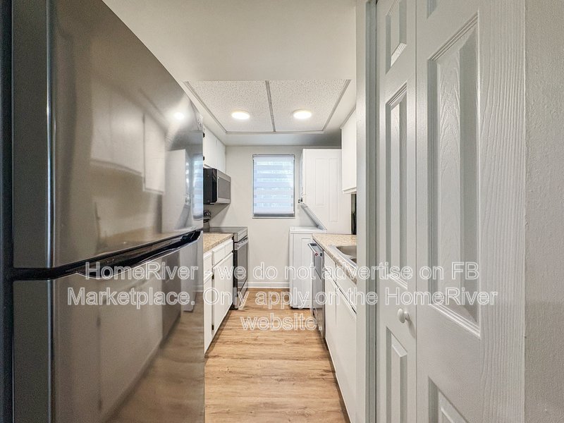 Move-in Ready! 1570 SE 27TH ST APT H, property image