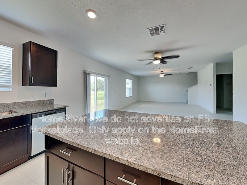 4 Bed | 3 Bath | Clubhouse | Pool property image